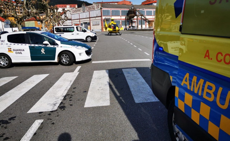 Herido en Boiro un buzo que fue arrastrado después de que un velero se enganchase en su manguera