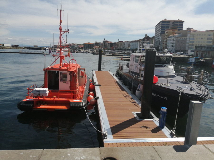 Fallece el marinero de Vilaxoán que fue encontrado inconsciente en su embarcación en Ribeira