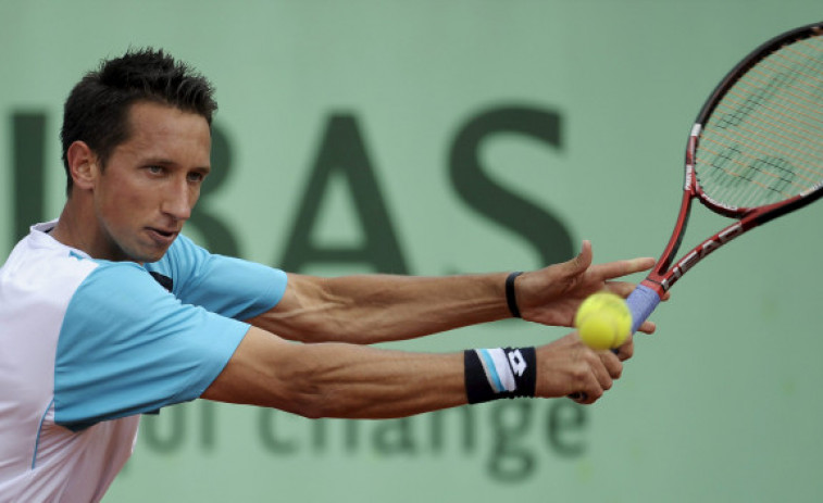 El tenista ucraniano Stakhovsky va a la guerra: 