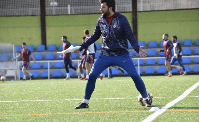 Jorge González: “Para nosotros el partido con el Arosa es determinante”