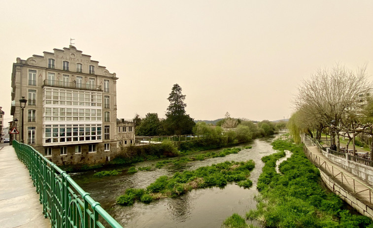 Caldas urbanizará el Camiño Real y busca alternativas para la pasarela sobre el río Umia