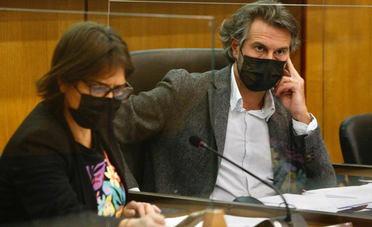 Varela aprueba su presupuesto con críticas duras de la oposición a su “falta de xestión”