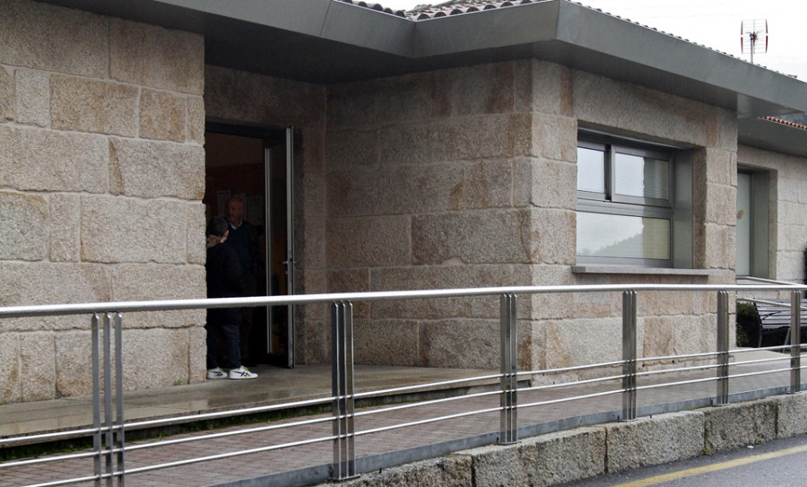 La Corporación meañesa reclama al Sergas la cobertura del médico jubilado hace más de un año