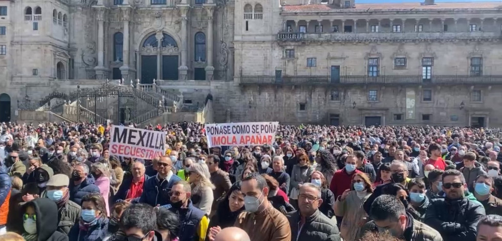 El sector del mejillón saca músculo en Santiago para exigir solución al conflicto de la cría