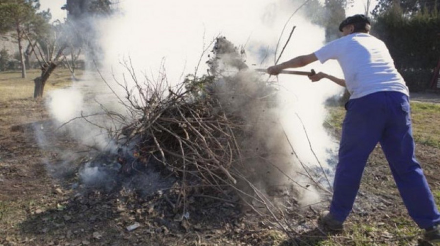 La Xunta prohíbe desde las quemas agrícolas y forestales debido a las condiciones meteorológicas