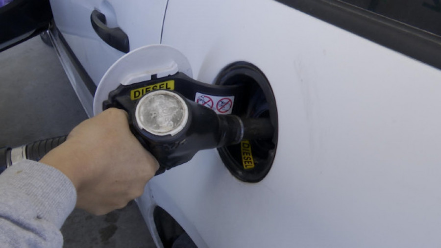 El precio de la gasolina y el gasóleo sube por tercera semana consecutiva