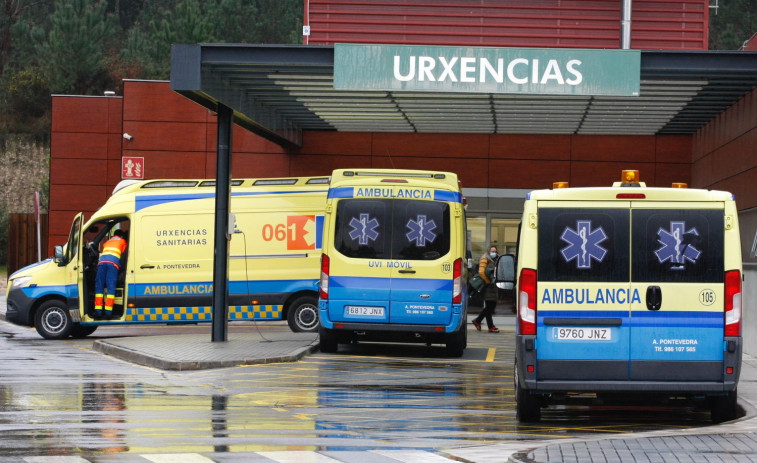 Herido grave tras ser golpeado por una retroexcavadora en una obra de una piscina en Trabanca