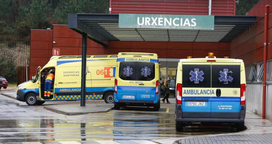 Herido grave tras ser golpeado por una retroexcavadora en una obra de una piscina en Trabanca