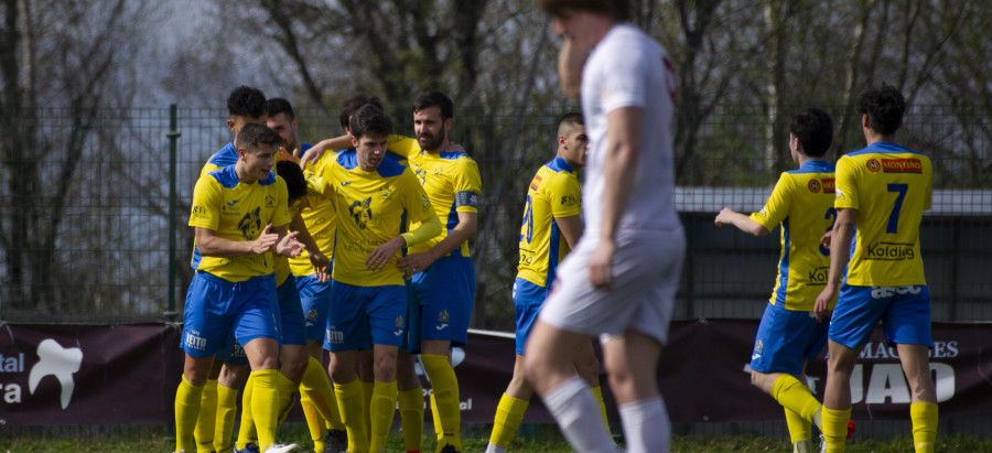 El CJ Cambados pide a la RFGF que no les desampare