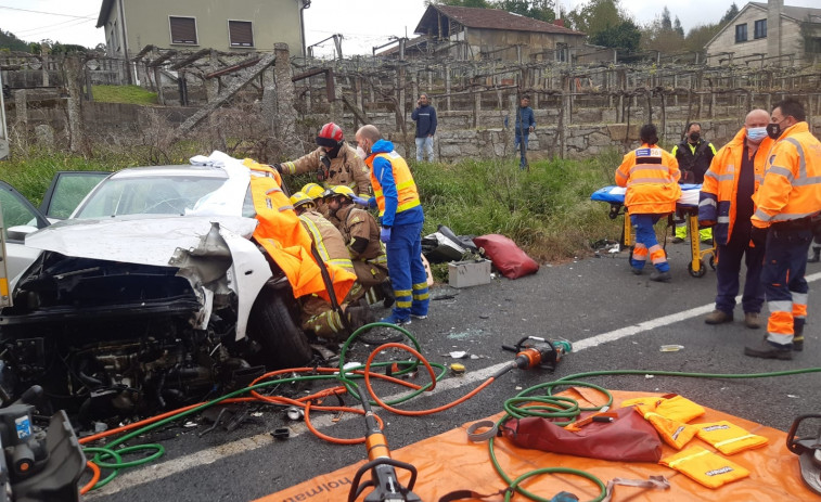 Excarcelan a un vecino de Caldas tras un choque frontal con otro vehículo en Briallos