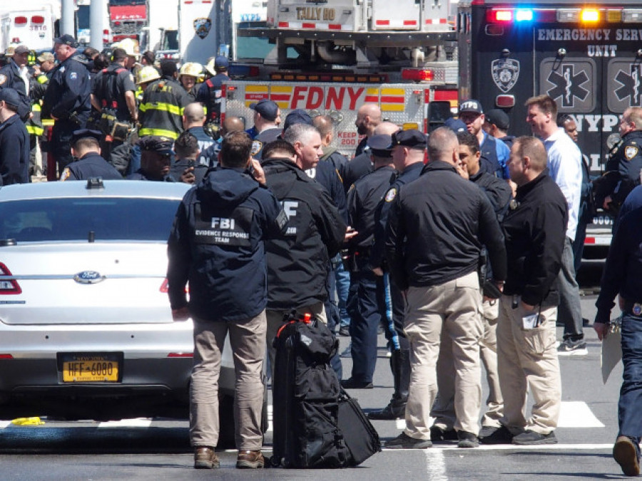 Arrestan en Nueva York al presunto autor del tiroteo en el metro