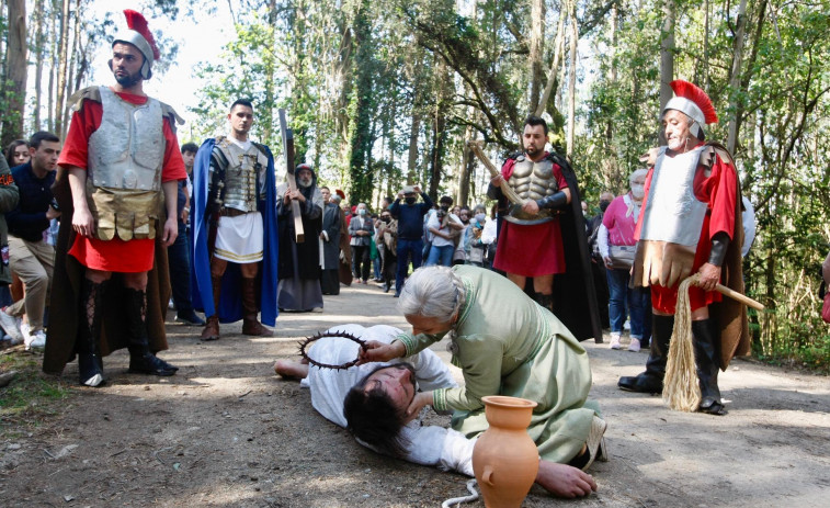 Meis logra llenos en el regreso de las escenas más realistas de la Semana Santa