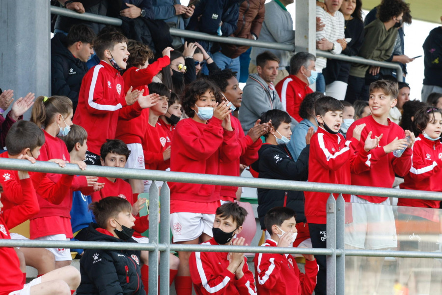 Pabellón y Areosa, clasificados para la fase final del Arousa Fútbol 7