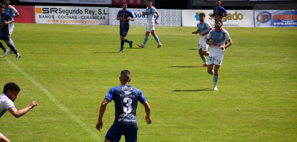 ​El Arosa cae en Santiago con un penalti inexistente en el minuto 93