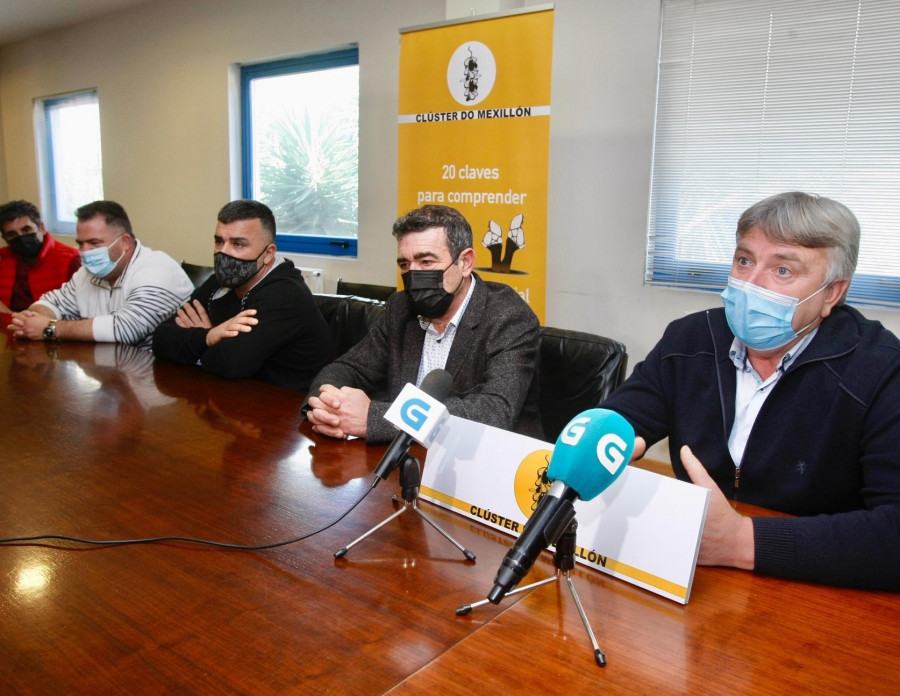 Los bateeiros se plantan y dicen que no asistirán a más reuniones con Mar