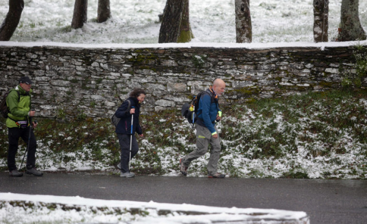 Galicia supera las cifras prepandemia y bate récord con 38.000 peregrinos en el Camino