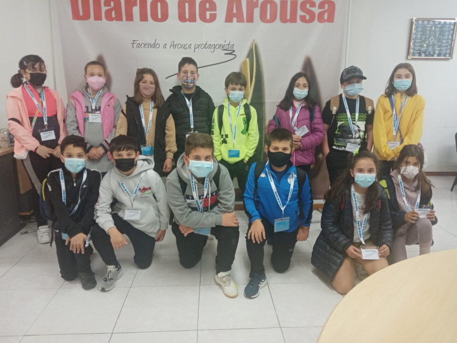 El alumnado de Cuarto A del Colegio Frións visita Diario de Arousa