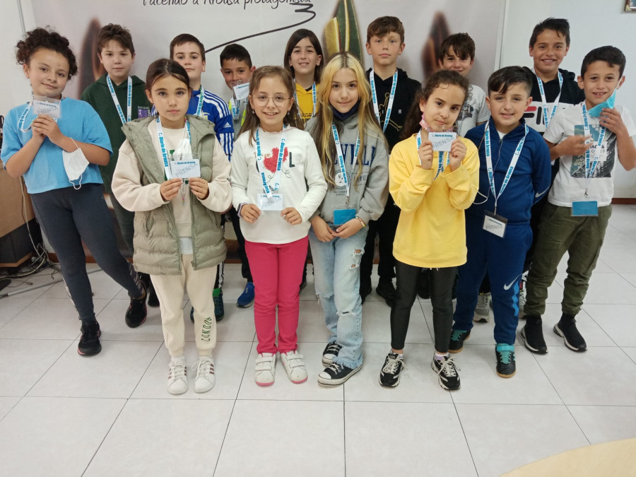 El alumnado de Cuarto B del Colegio Frións visita Diario de Arousa