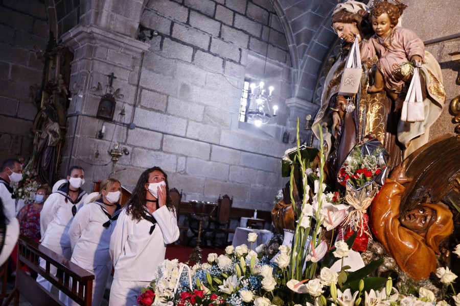 ¿Estafa en A llla? ¿Quién pide fondos para la Cofradía da Virxe do Carme?