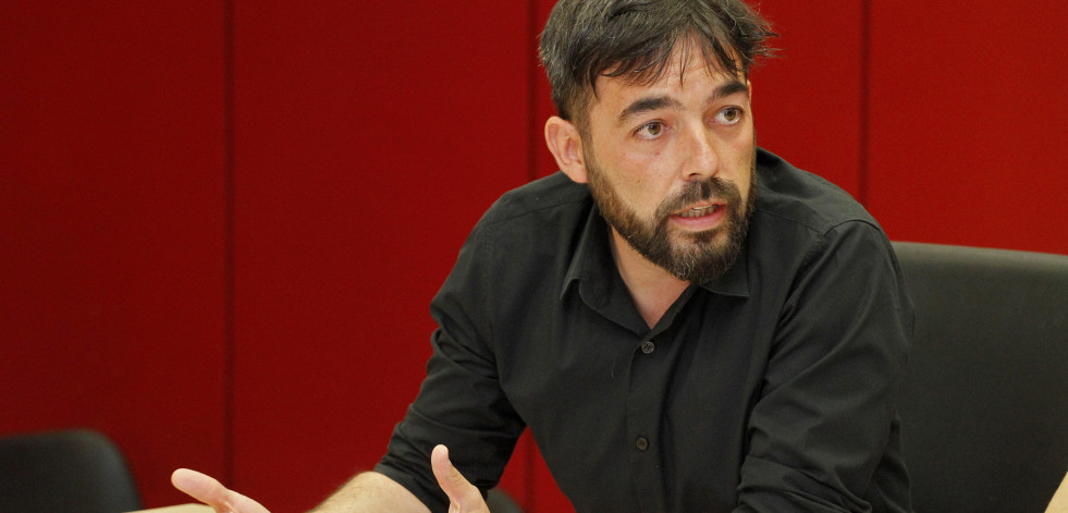 Veciñanza dice que el Concello compró mascarillas a una firma del candidato del PSOE de Barro