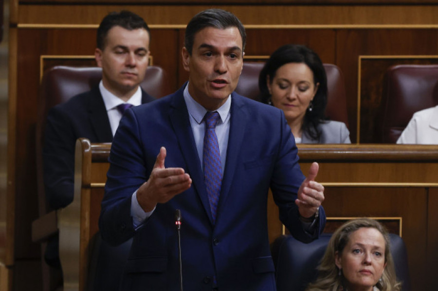 Sánchez pide "formalmente" a Feijóo que apoye decreto anticrisis y Gamarra le pide elegir entre el PP o sus socios