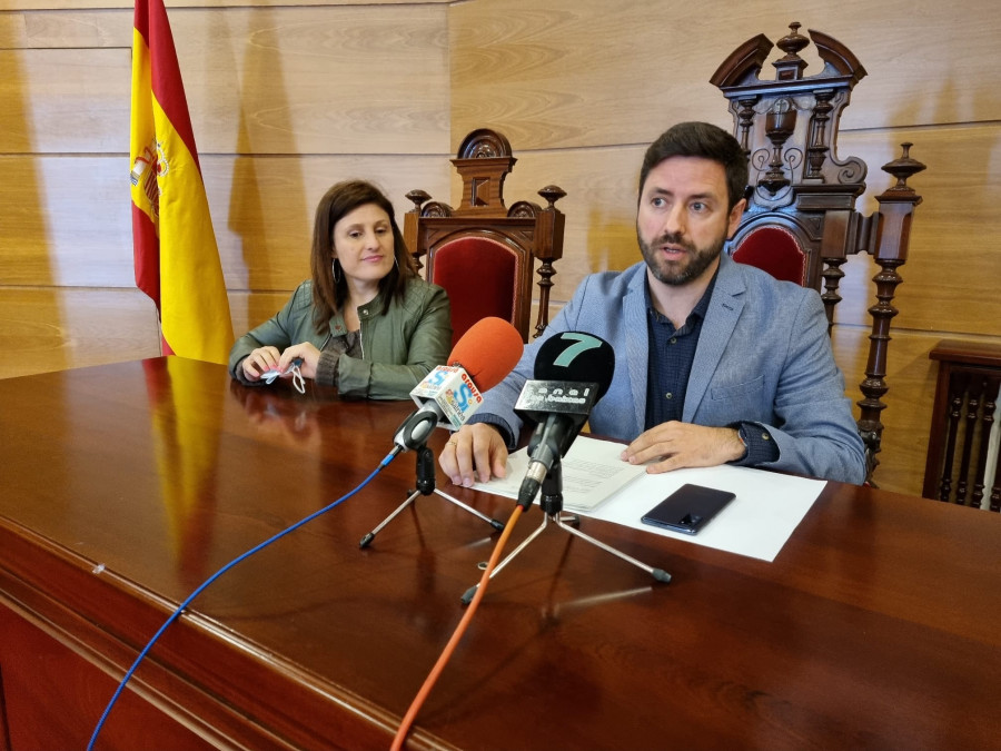 El alcalde de Cambados, "moderadamente satisfeito" tras aportar Costas "vías de solución" para las depuradoras y la plaza de abastos