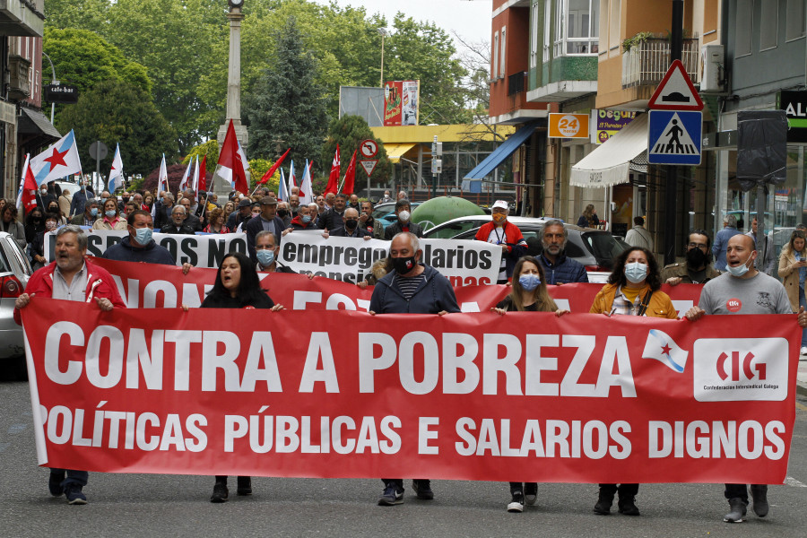 La lucha por salarios y empleos dignos centran el Primero de Mayo en Arousa