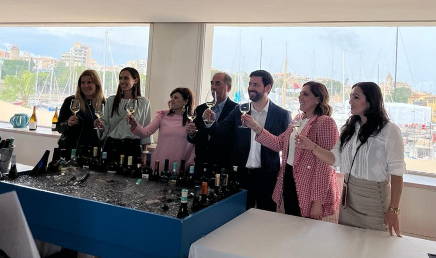 La Festa do Albariño de Mallorca retoma su trayectoria de 25 años y encumbra a Rectoral do Umia