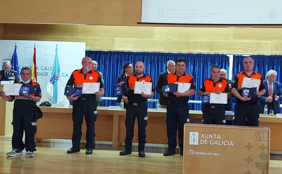 Protección Civil de Vilanova celebra sus 25 años con distinción de oro