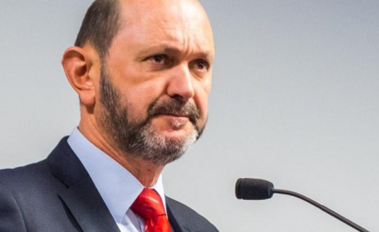 La audiencia absuelve a Louzán del delito de fraude pero mantiene los siete años de inhabilitación