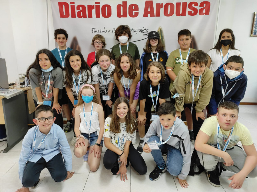 El alumnado de Sexto B del CEIP Plurilingüe Rosalía de Castro visita Diario de Arousa