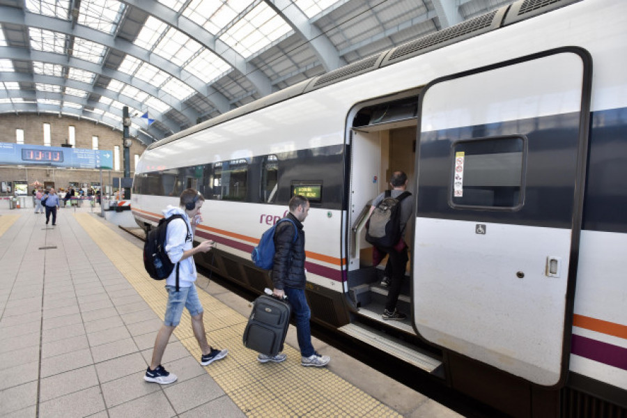 Renfe retira el abono gratuito a más de 70 viajeros por un uso irregular reiterado