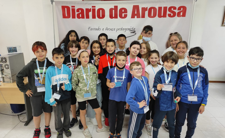 El alumnado de Quinto A del CEIP Rosalía de Castro de Carril visita Diario de Arousa