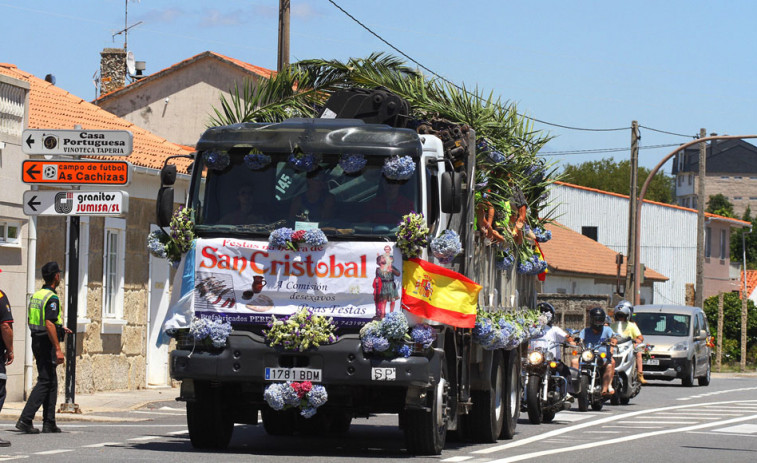 Dena recupera las fiestas de San Cristóbal después de dos años de ausencia a causa de la pandemia