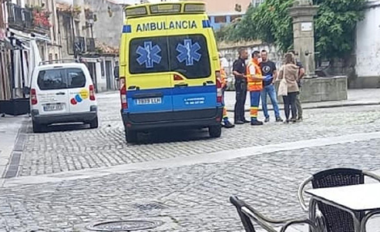 Buscan a un hombre por una presunta agresión a dos mujeres en una vivienda de O Castro