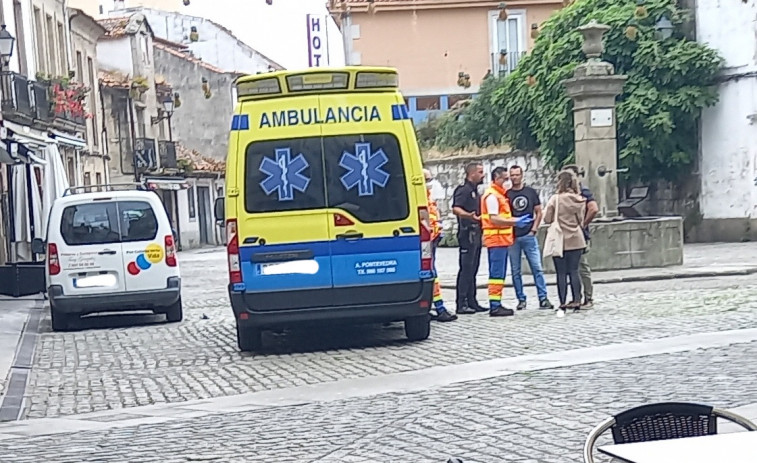 El presunto agresor de dos mujeres en O Castro se entrega en Comisaría