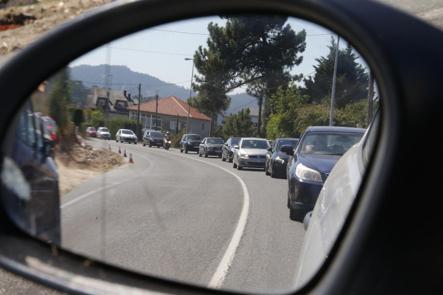 Los ecologistas piden regular el acceso de coches a las playas para evitar su deterioro