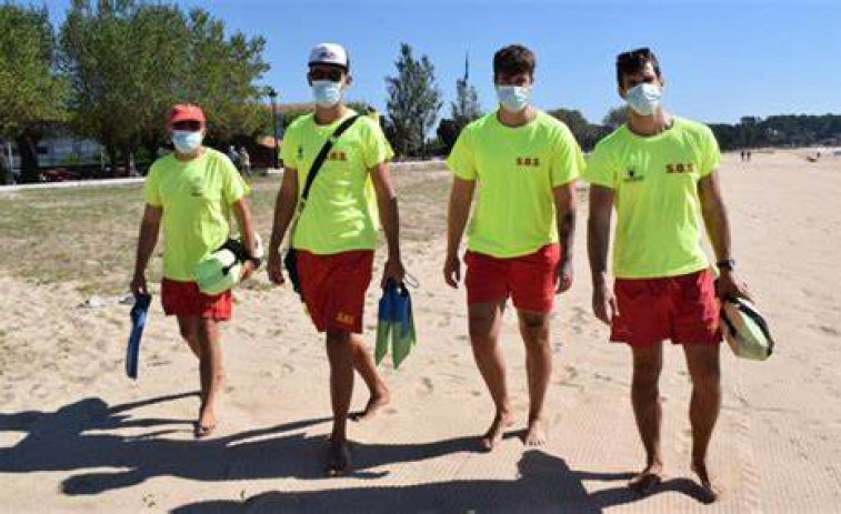 Ribeira convoca un proceso de selección de personal para su servicio de socorrismo en playas