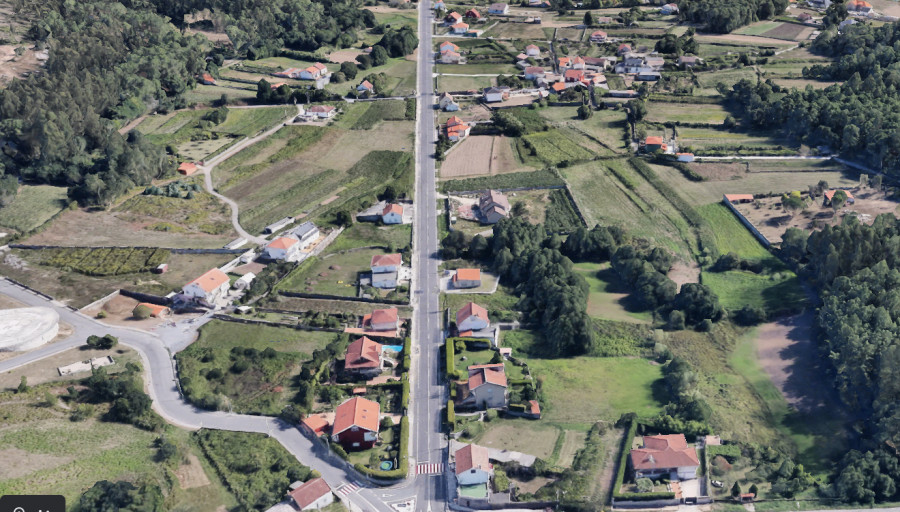 Una senda peaonal unirá Xenxides y Salmón, en Ribeira, por el margen derecho de la carretera AC-550