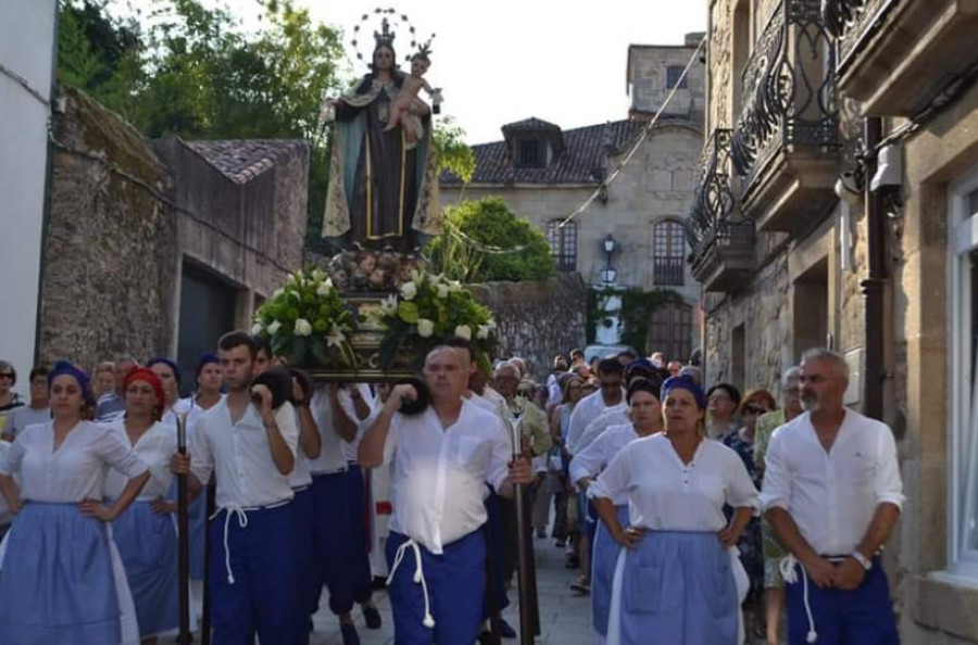 Malestar en la comisión del Carme do Castelo por la referencia de Os Pincheiros a que no saldrán a pedir donativos