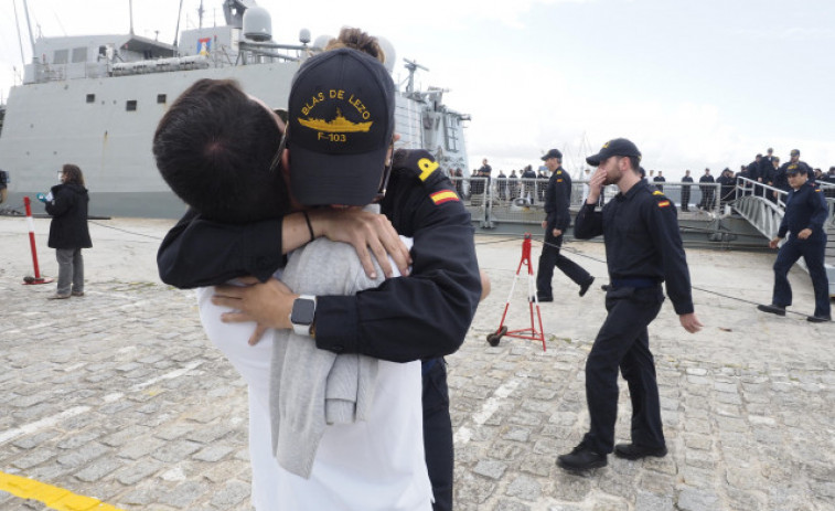 Atraca en Ferrol la fragata 'Blas de Lezo' tras más de cinco meses con buques de la OTAN