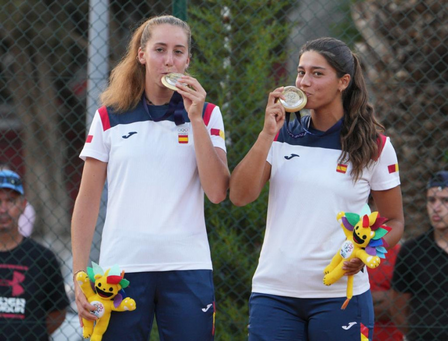 Jéssica Bouzas logra la medalla de oro en dobles en los Juegos del Mediterráneo