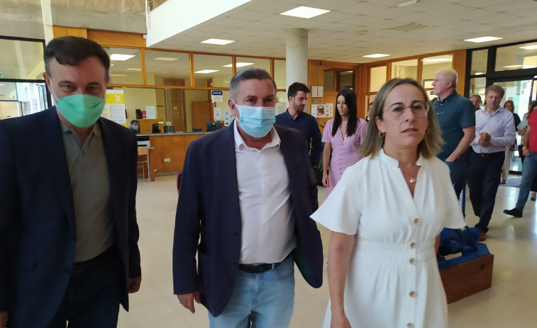 La Xunta espera activar en breve el proceso de expropiación de terrenos para construir la variante de Ribeira