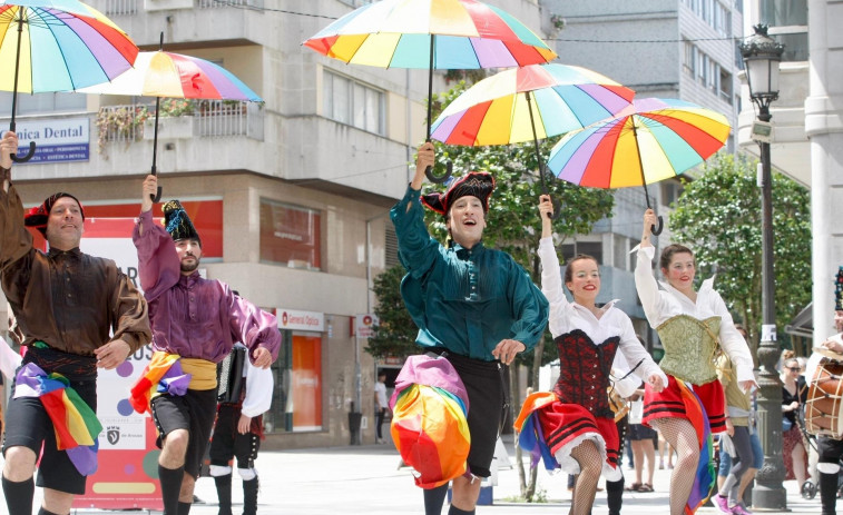 Vilagarcía presume de su diversidad con música y pasacalles