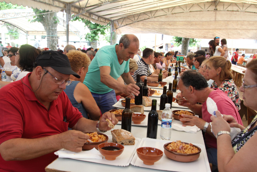 La Festa dos Callos retoma la normalidad con “boas previsións” y trata de sortear las altas temperaturas