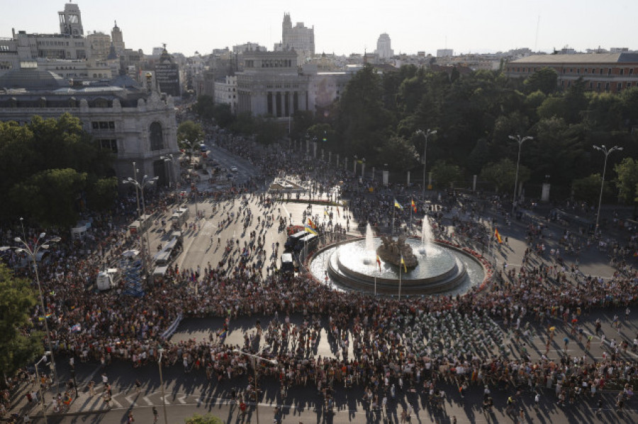 El Orgullo vuelve a recorrer Madrid y clama contra los delitos de odio