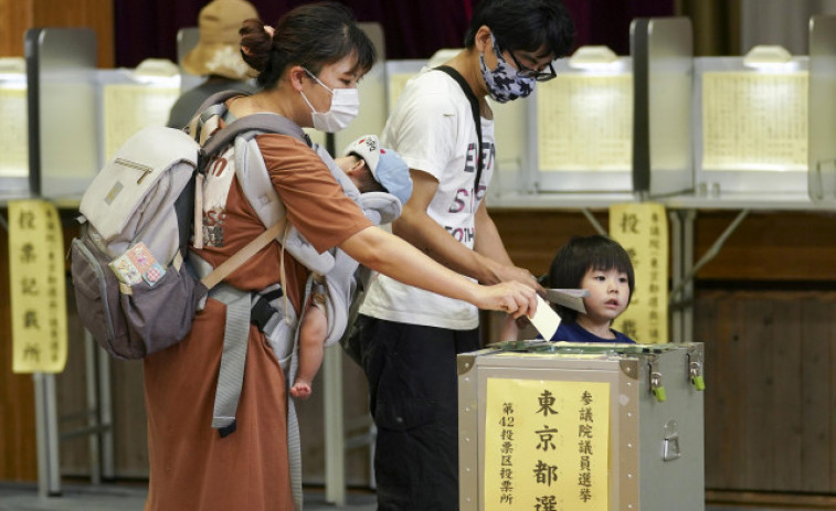 El partido de Abe apunta a una victoria electoral tras su muerte