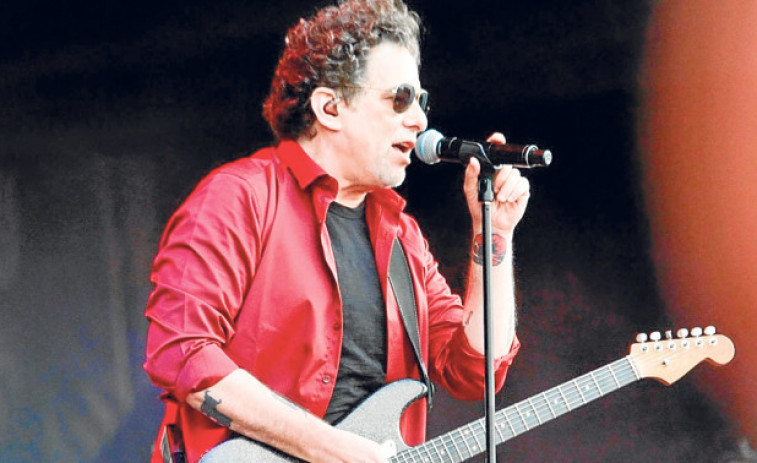 Andrés Calamaro, Hombres G y Taburete empiezan a dar forma al festival Costa Feira de Sanxenxo