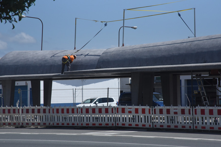 Reanudadas las obras de la pérgola de la estación de autobuses de Ribeira tras introducir cambios en el contrato