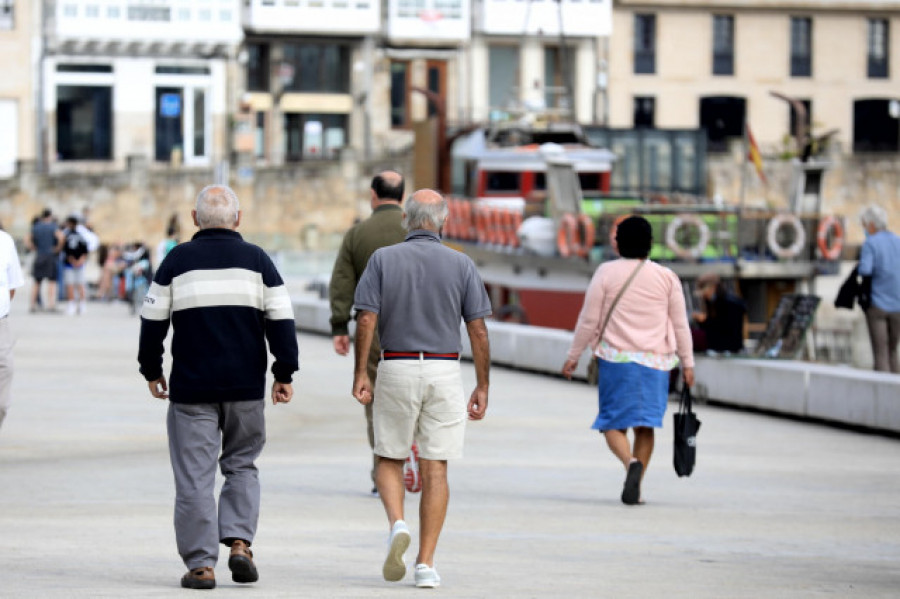 Galicia tiene 540 hospitalizados con covid más que hace un año y notifica otros ocho fallecidos más